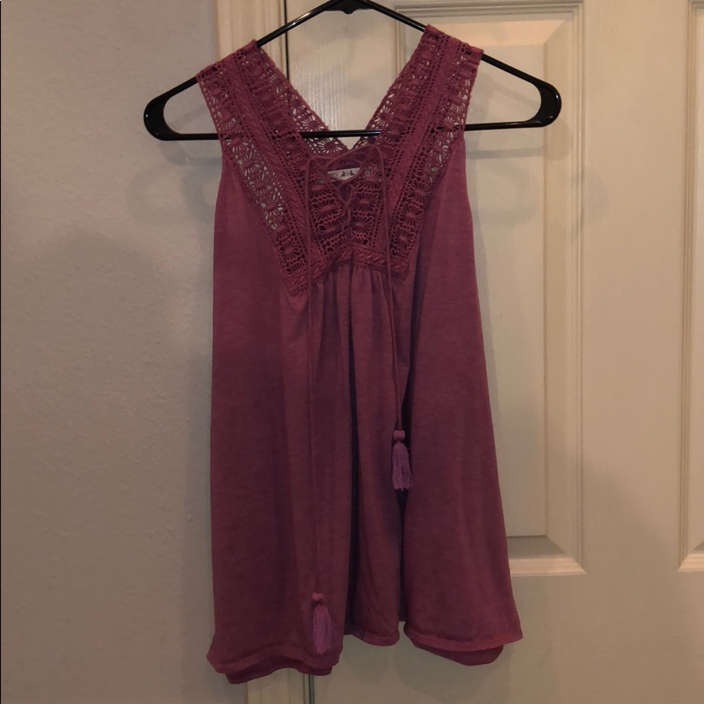 CHELSEA & VIOLET tank top